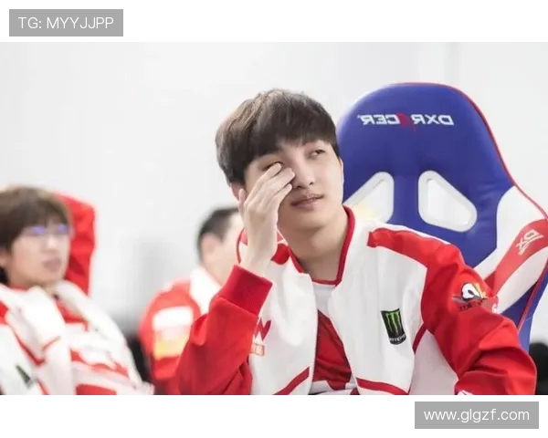 JDG战队在CSGO中的意识与战术分析探讨 JDG战队在CSGO中的意识与战术分析探讨