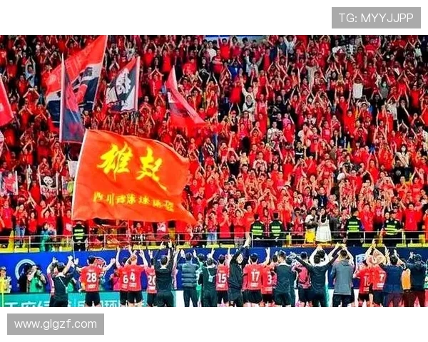 成都蓉城迎战强敌 全力争取联赛关键胜利 助力球队冲击更高排名