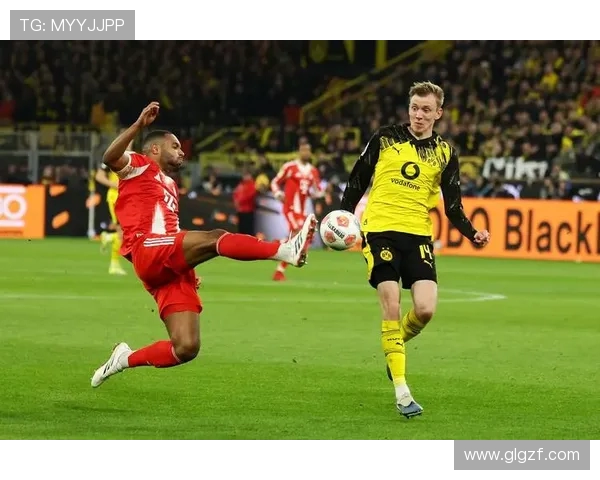 2015年拜仁慕尼黑与多特蒙德经典对决回顾与分析