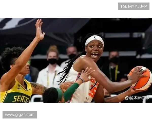 WNBA水星队与皇牌队的精彩对决全场回顾与赛后分析