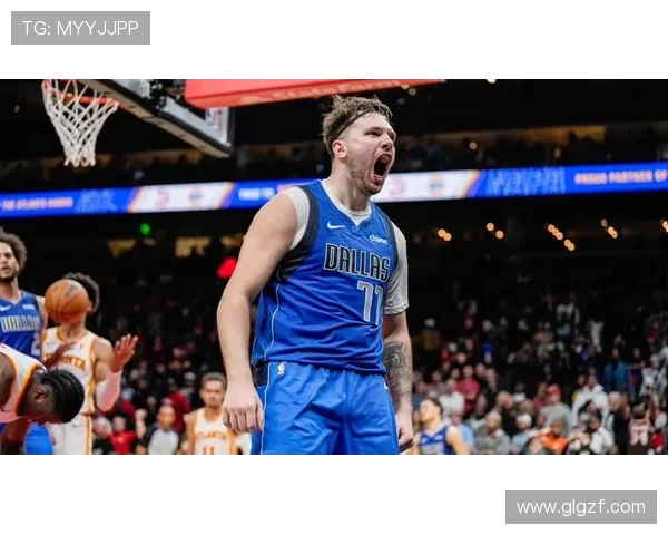 东契奇狂砍73分刷新现役得分纪录独行侠力克太阳终止其11连胜势头